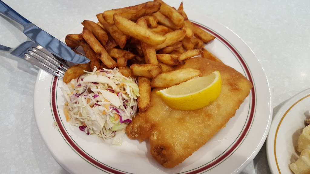 Viking Fish & Chips | 826 The Queensway, Etobicoke, ON M8Z 1N5, Canada | Phone: (416) 259-2051