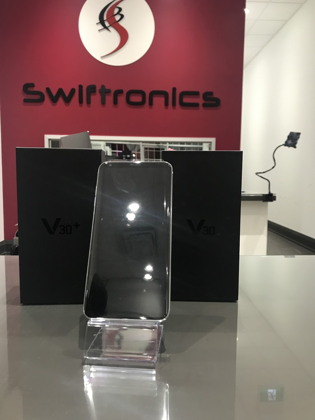 Swiftronics Canada | 6085 Creditview Rd #22, Mississauga, ON L5V 2A8, Canada | Phone: (905) 858-9994