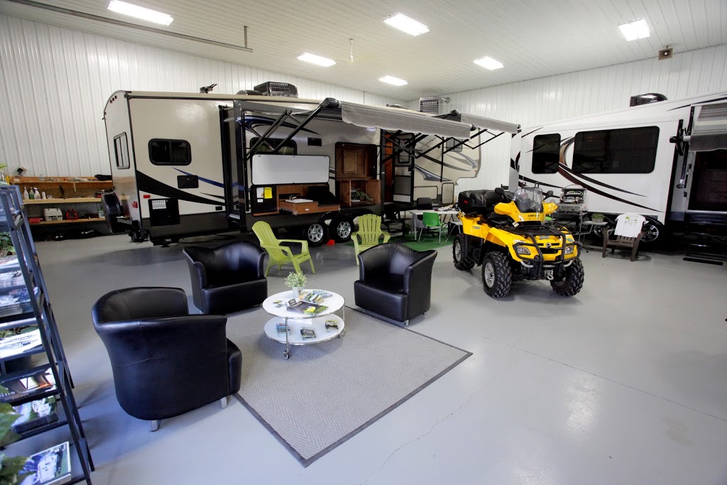 VR Soulière - Clearance and RV rentals | 42 Rang Saint François, Lavaltrie, QC J5T 3K5, Canada | Phone: (877) 836-1110
