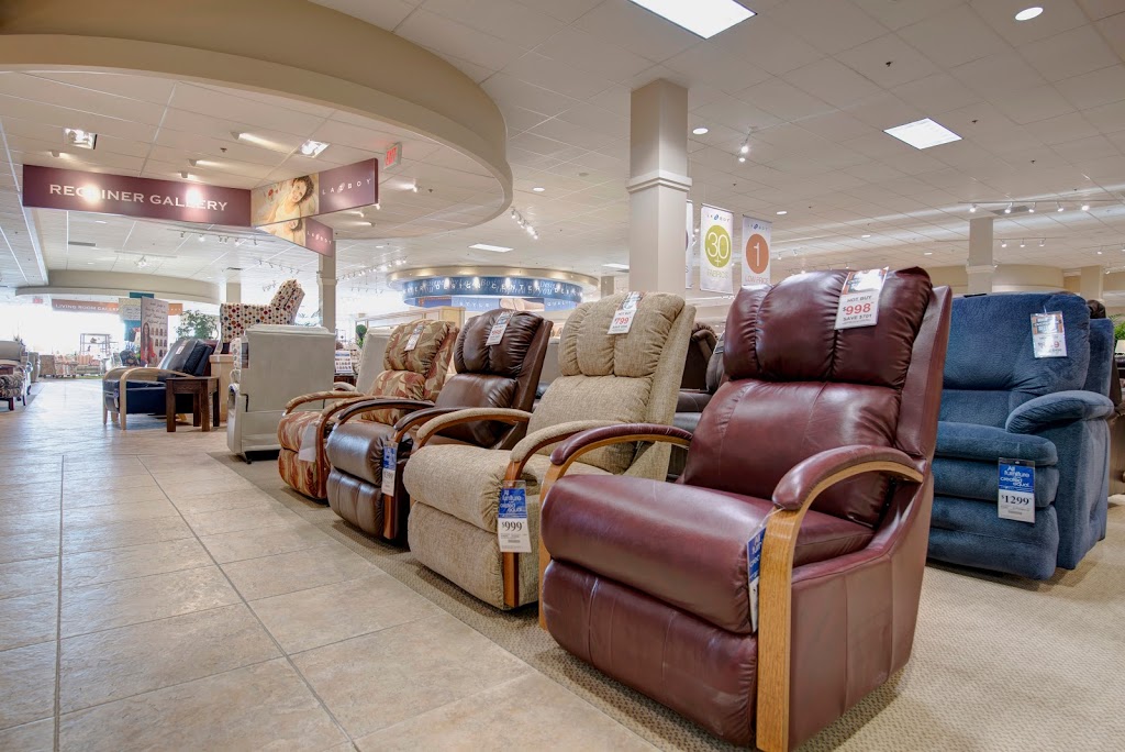 La-Z-Boy Home Furnishings & Décor | 3050 Vega Blvd Unit 2A, Mississauga, ON L5L 5X8, Canada | Phone: (905) 569-0046