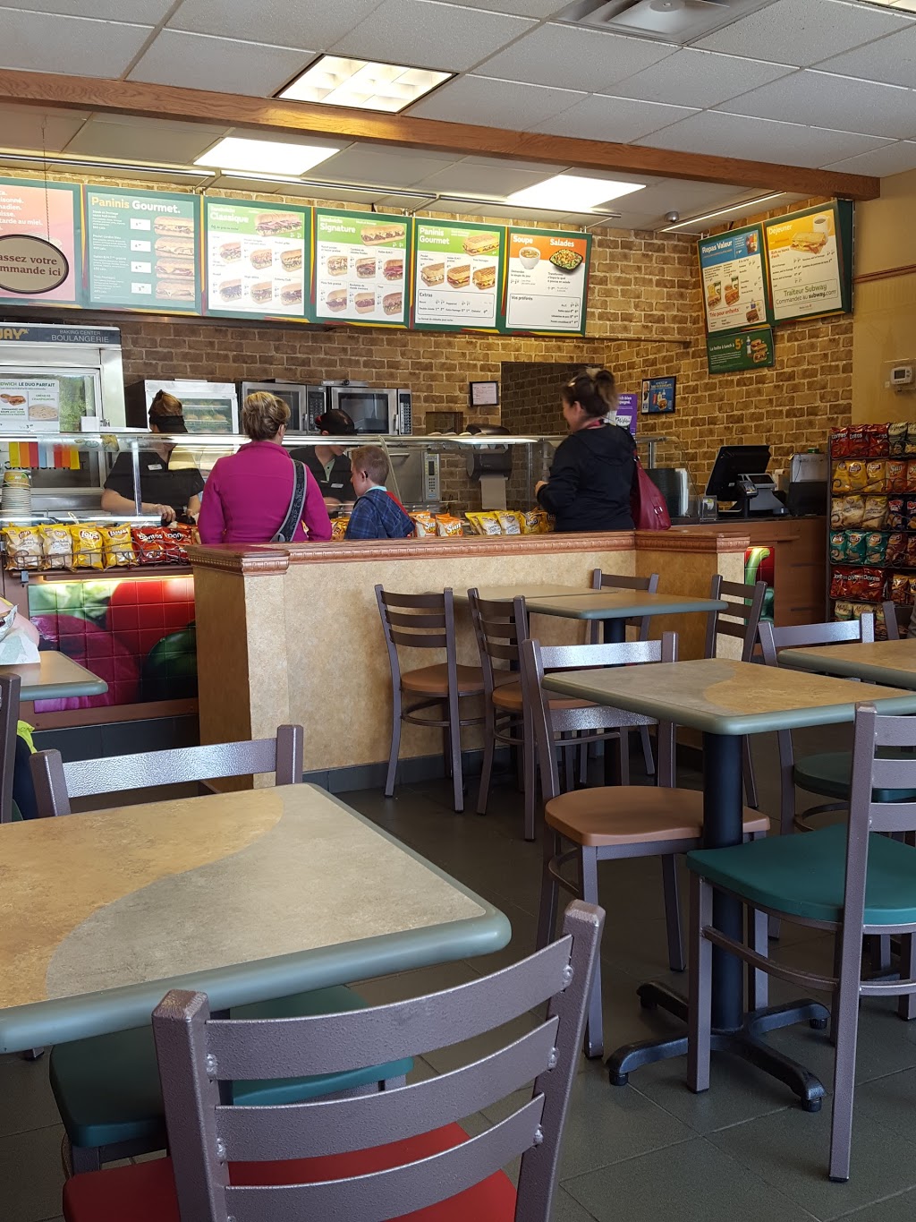 Restaurant SUBWAY | 5333 Boulevard Laurier #168, Terrebonne, QC J7M 1C3, Canada | Phone: (450) 968-0202