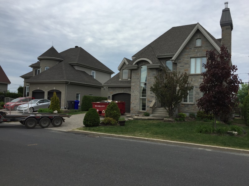 Toiture Equinox | 235 Rue Hélène-Boullé, Mont-Saint-Hilaire, QC J3H 3P5, Canada | Phone: (514) 793-2521