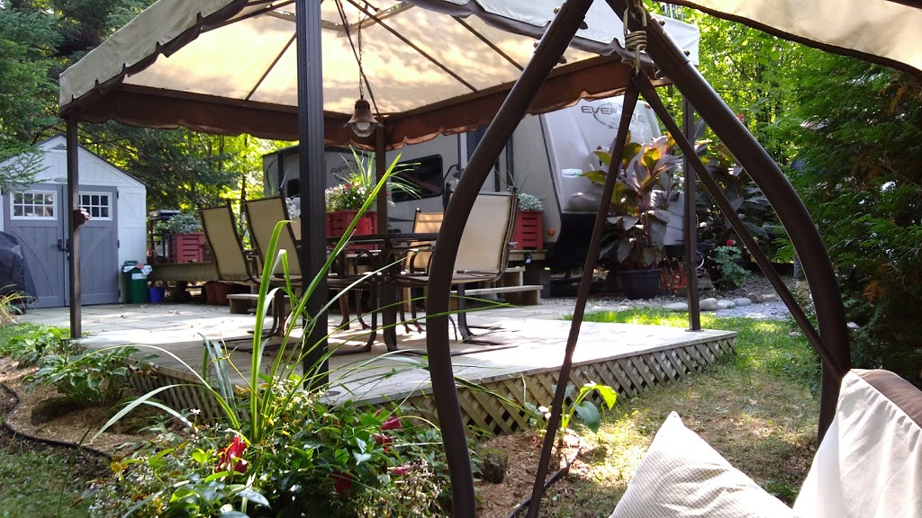 Camping Coolbreeze | 144 Montée Glass, Saint-Bernard-de-Lacolle, QC J0J 1V0, Canada | Phone: (450) 246-3785