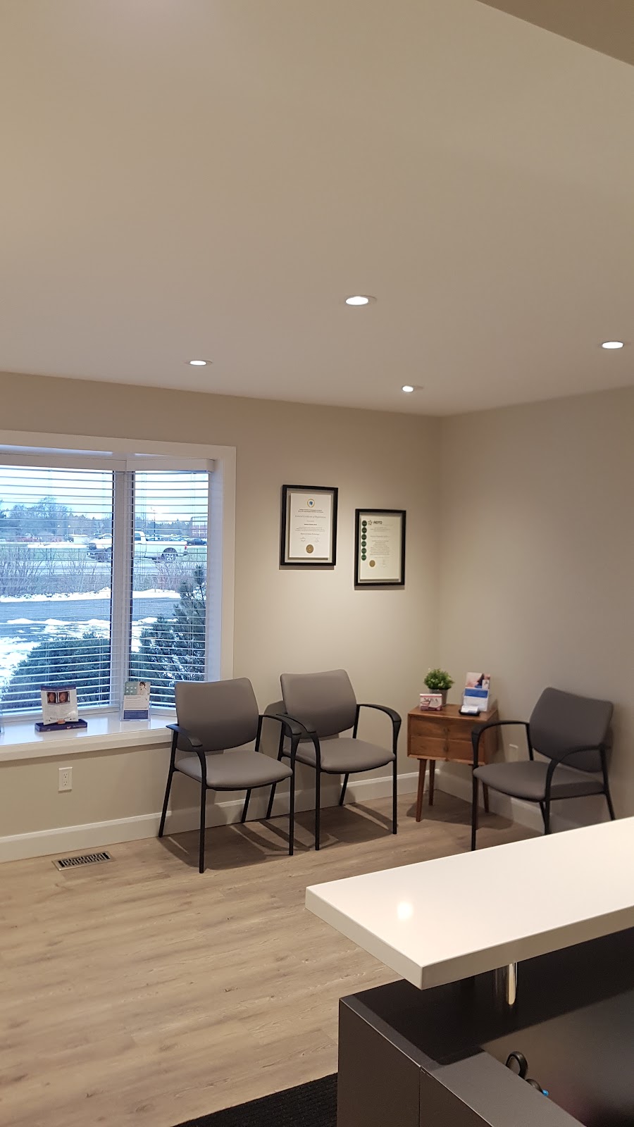 Xerri Denture Clinic | 6028 ON-89, Cookstown, ON L0L 1L0, Canada | Phone: (705) 435-6028