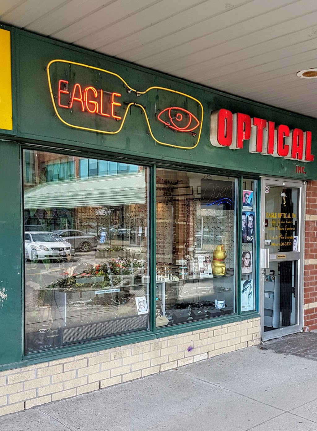 Eagle Optical Inc | 7700 Hurontario St, Brampton, ON L6Y 4M3, Canada | Phone: (905) 450-9330