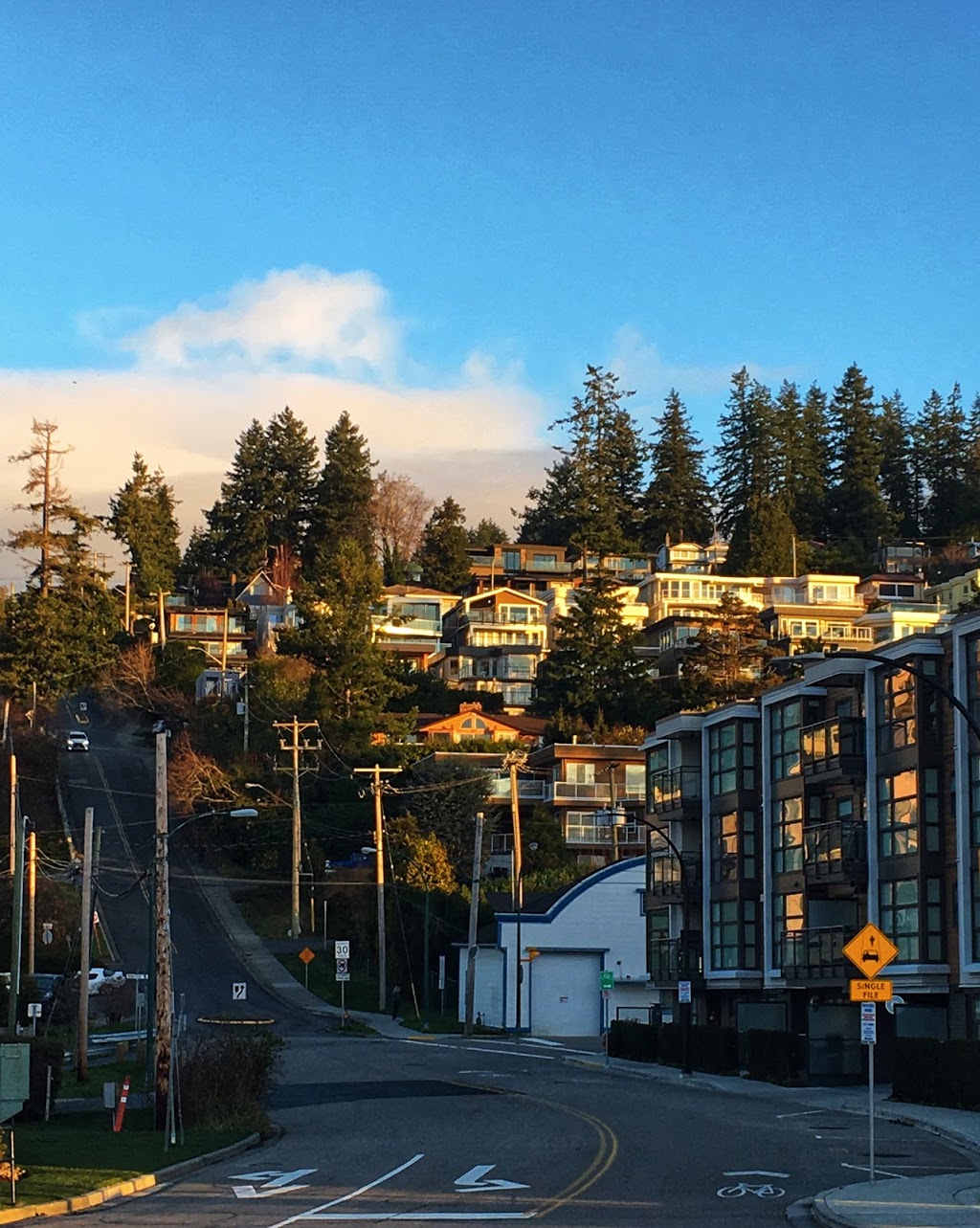 Hughes Park | 14785 Marine Dr, White Rock, BC V4B 1B9, Canada
