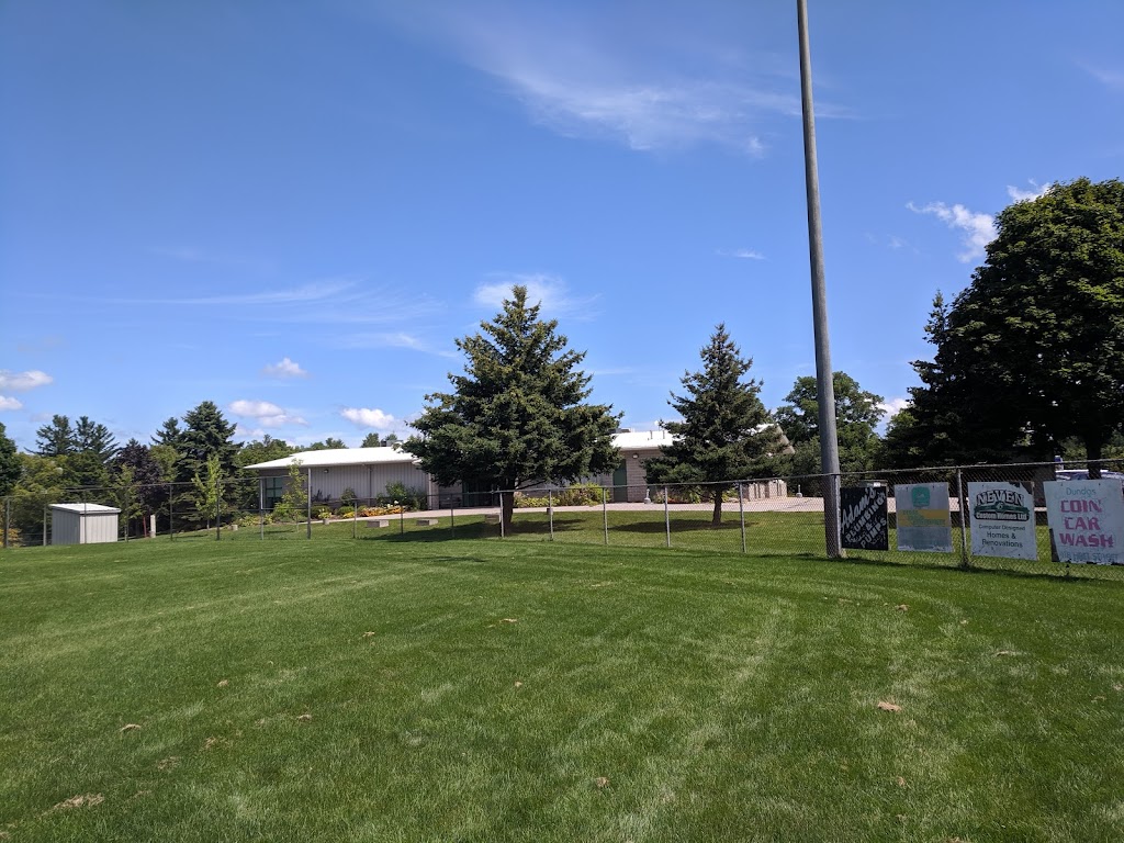 Copetown Community Centre | 1950 Governors Rd, Dundas, ON L9H 5E3, Canada | Phone: (905) 628-9089