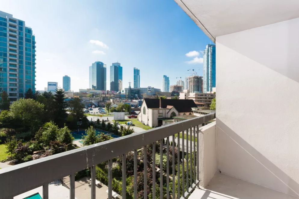 Parkview Towers | 4769 Hazel St, Burnaby, BC V5H 1S7, Canada | Phone: (604) 634-0944