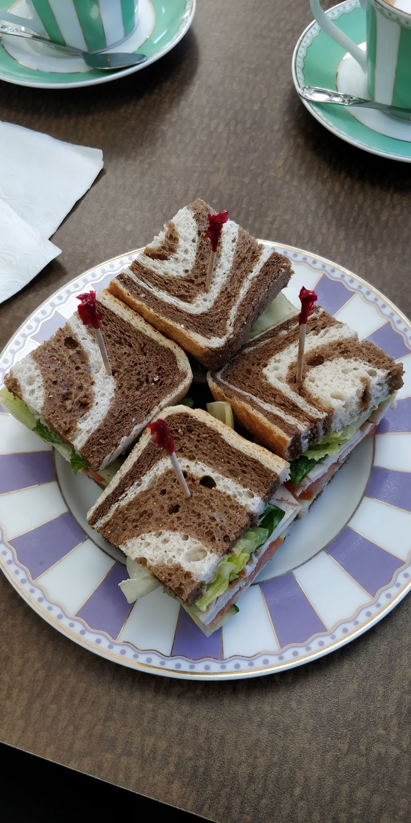 Reinette Café & Patisserie | 301 Woodvale Rd W, Edmonton, AB T6L 3Z7, Canada | Phone: (780) 577-0974