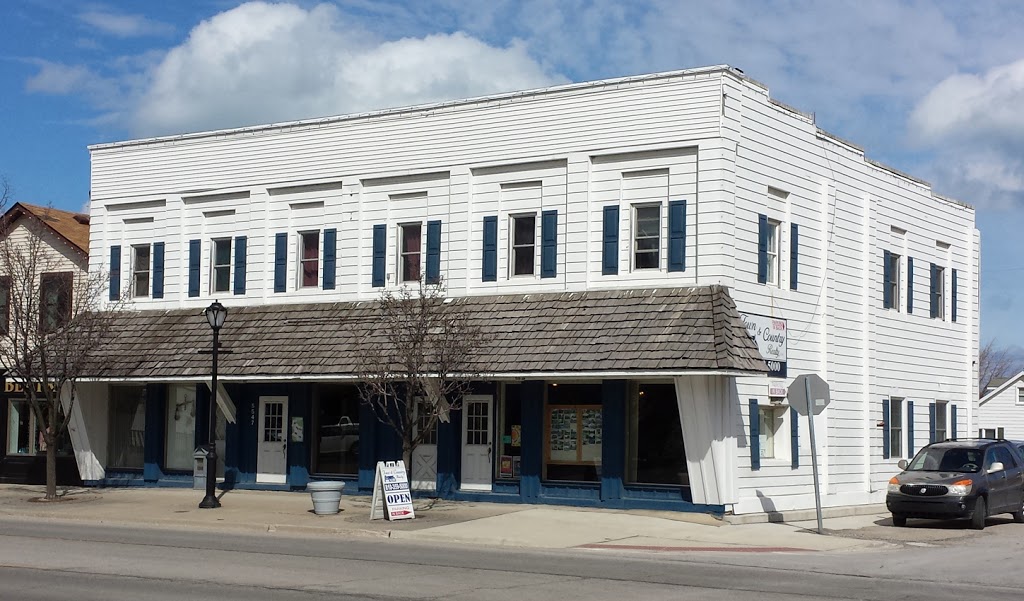 Town & Country Realty | 5543 Main St, Lexington, MI 48450, USA | Phone: (810) 359-5000