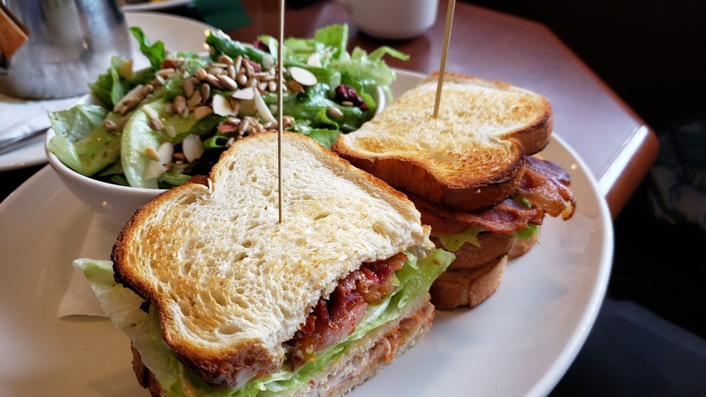 White Spot | 6500 Hastings St, Burnaby, BC V5B 1S2, Canada | Phone: (604) 299-2214