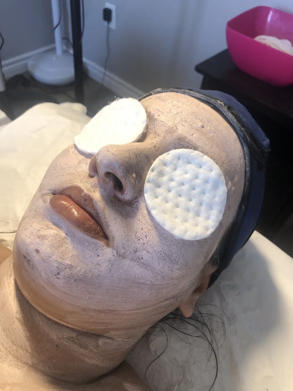 Nazpeet Beauty Spa | 112 Passchendaele St, Woodstock, ON N4T 0J3, Canada | Phone: (204) 291-0384