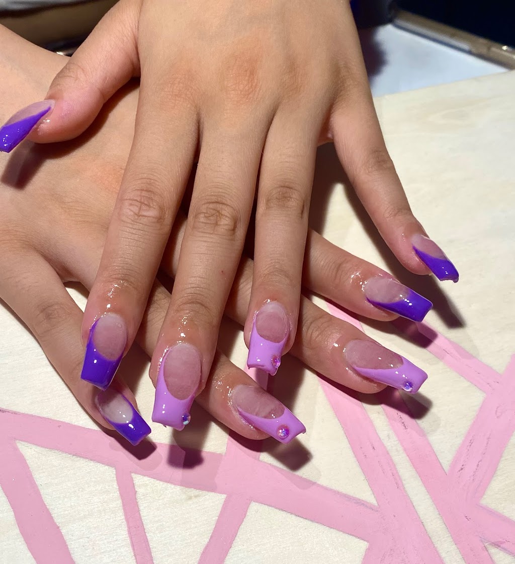 MADEBYK | 1618 Draycott Rd, North Vancouver, BC V7J 1W4, Canada | Phone: (604) 500-7821