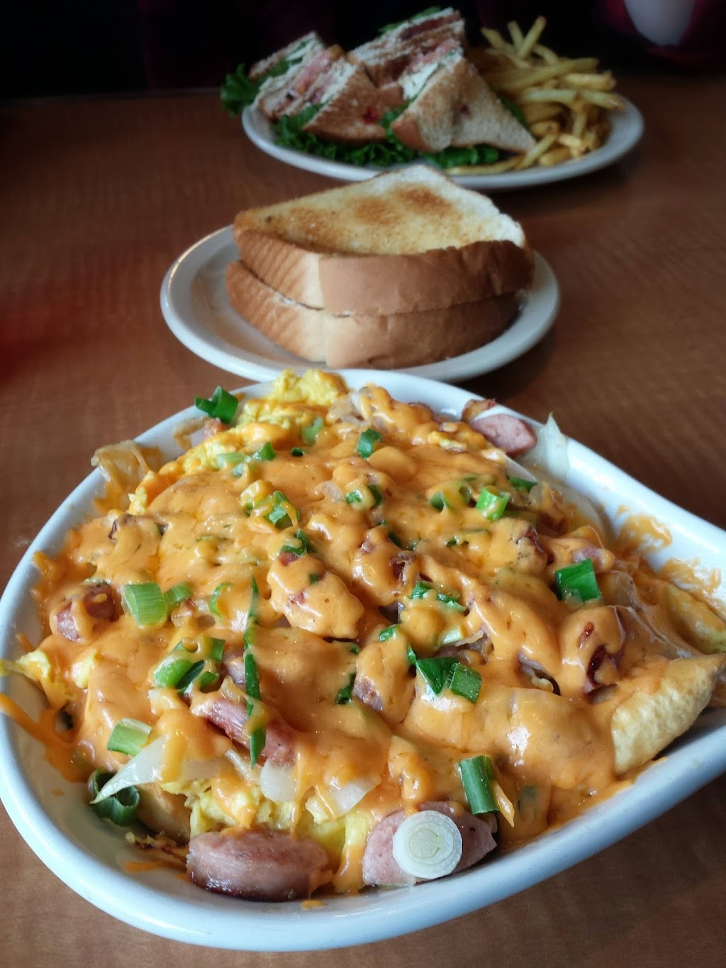 Smittys Family Restaurant | 2001 BC-3, Fernie, BC V0B 1M0, Canada | Phone: (778) 519-5150