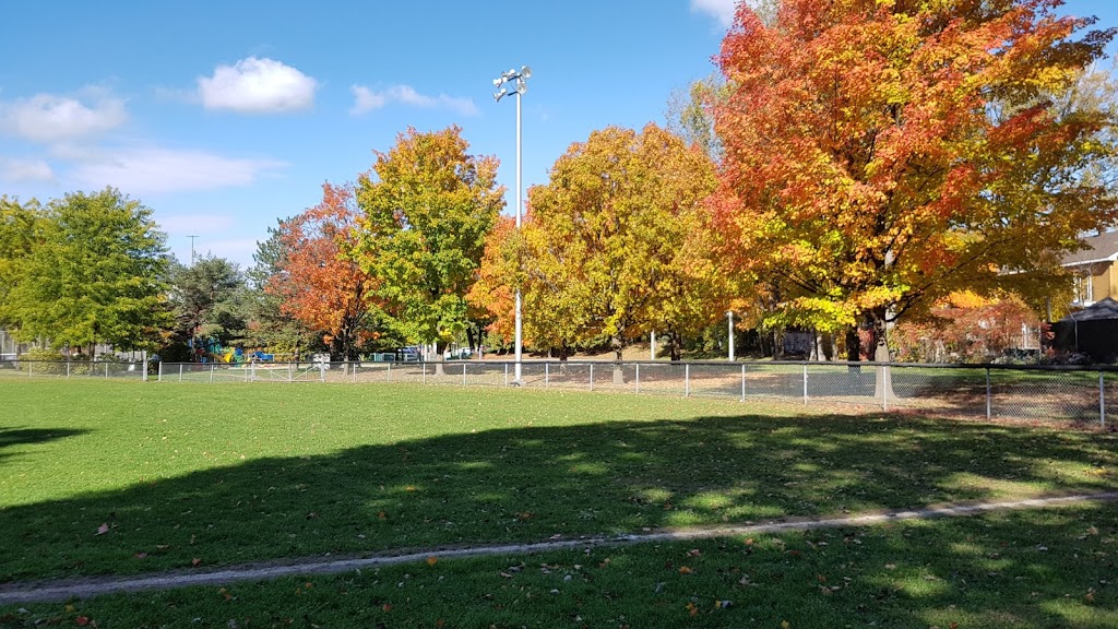 Parc Saint-Édouard | Laval, QC H7R 5G4, Canada | Phone: (450) 978-8000