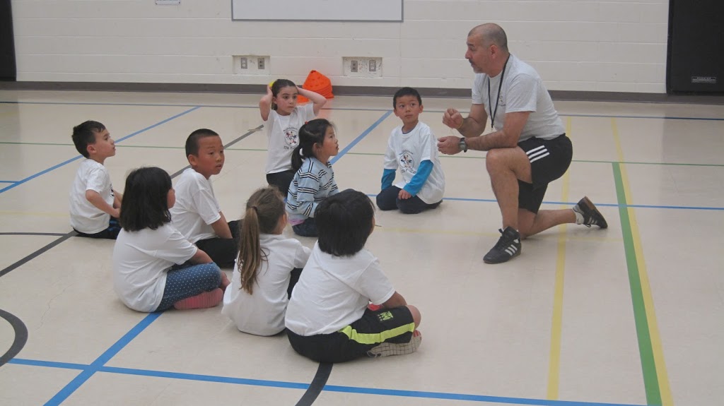 JJB Futbolito lunch time and after school soccer programs | 132 Amulet Crescent, Richmond Hill, ON L4S 2T6, Canada | Phone: (416) 457-3772