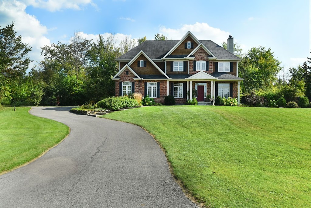 Oasis Realty Brokerage | 243 Mojave Crescent, Stittsville, ON K2S 0H6, Canada | Phone: (613) 435-4692