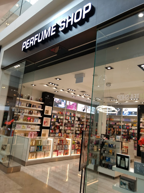 Perfume Shop | 5100 Erin Mills Pkwy, Mississauga, ON L5M 4Z5, Canada | Phone: (905) 608-8181