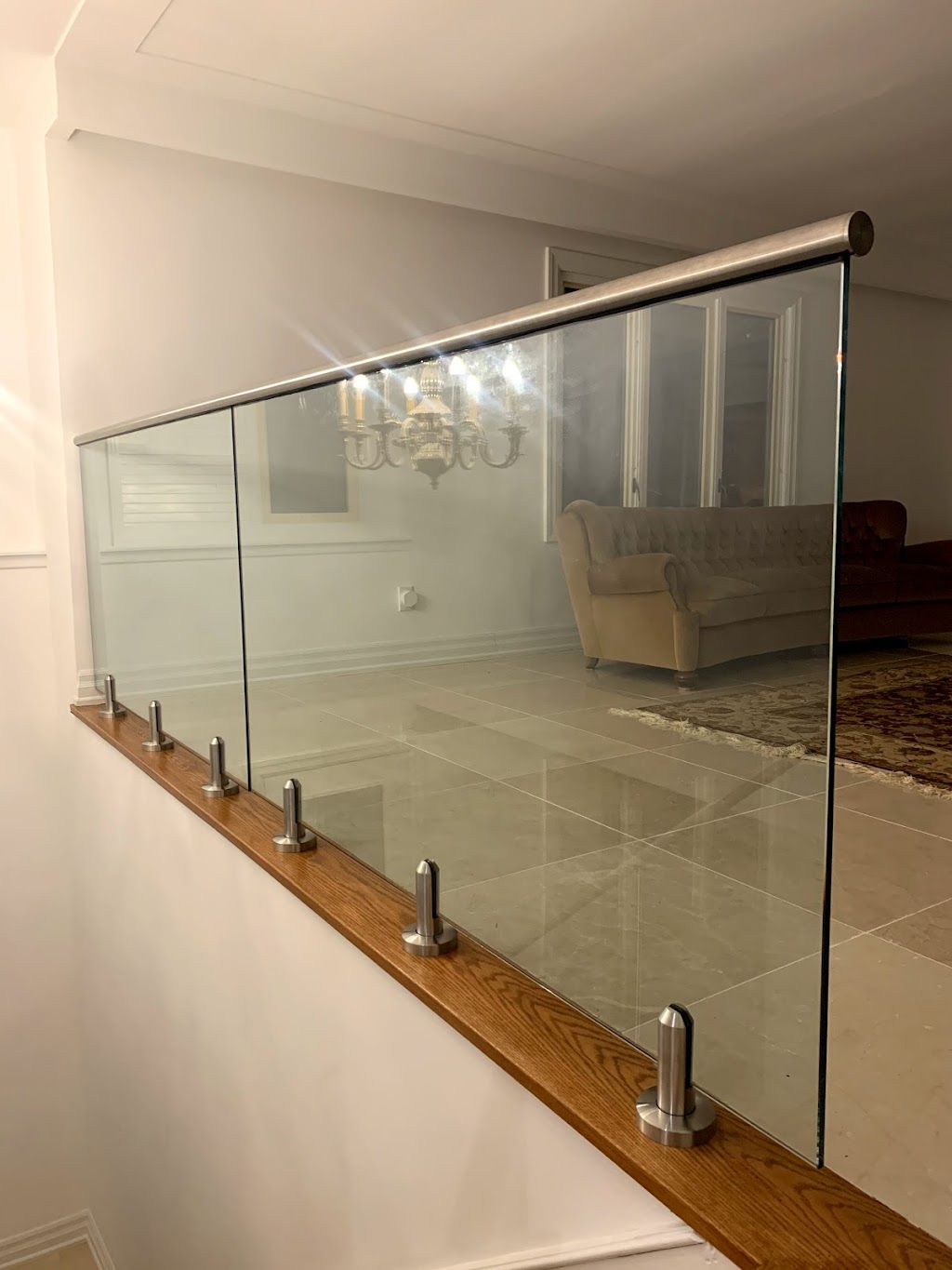 Frameless Shower Glass Doors And Enclosures | 234 Schreyer Crescent, Milton, ON L9T 7B5, Canada | Phone: (416) 579-3377