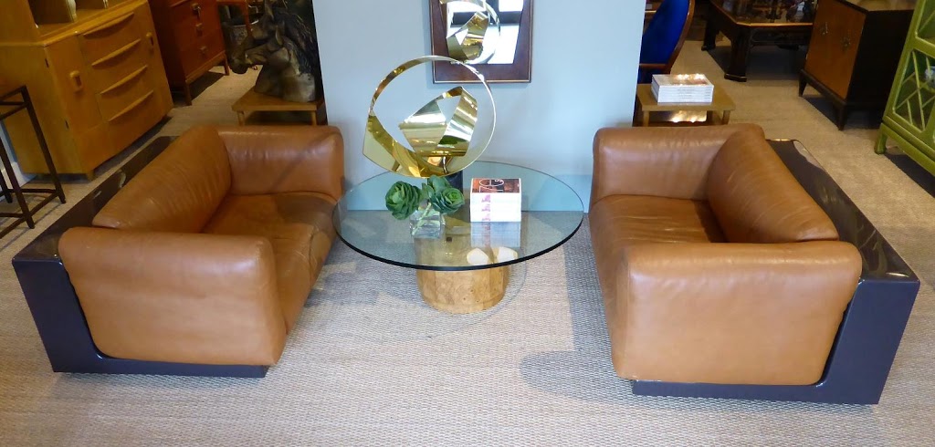 Michael Thomas Antiques, Art & Furnishings | 318 Dundurn St S, Hamilton, ON L8P 4L6, Canada | Phone: (289) 389-2000