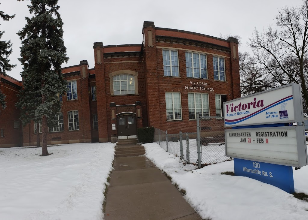 Victoria Public School | 130 Wharncliffe Rd S, London, ON N6J 2K5, Canada | Phone: (519) 452-8640