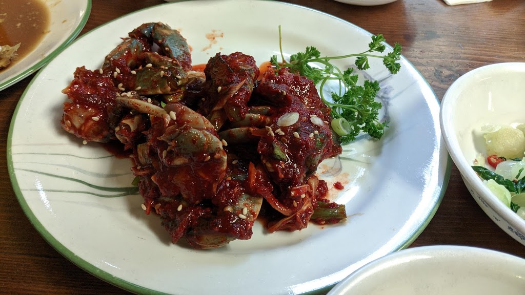 Finch JungSooNae (Jung Soo Nae) 핀치 정수네 뚝배기 | 5754 Yonge St, North York, ON M2M 3T6, Canada | Phone: (416) 222-4267
