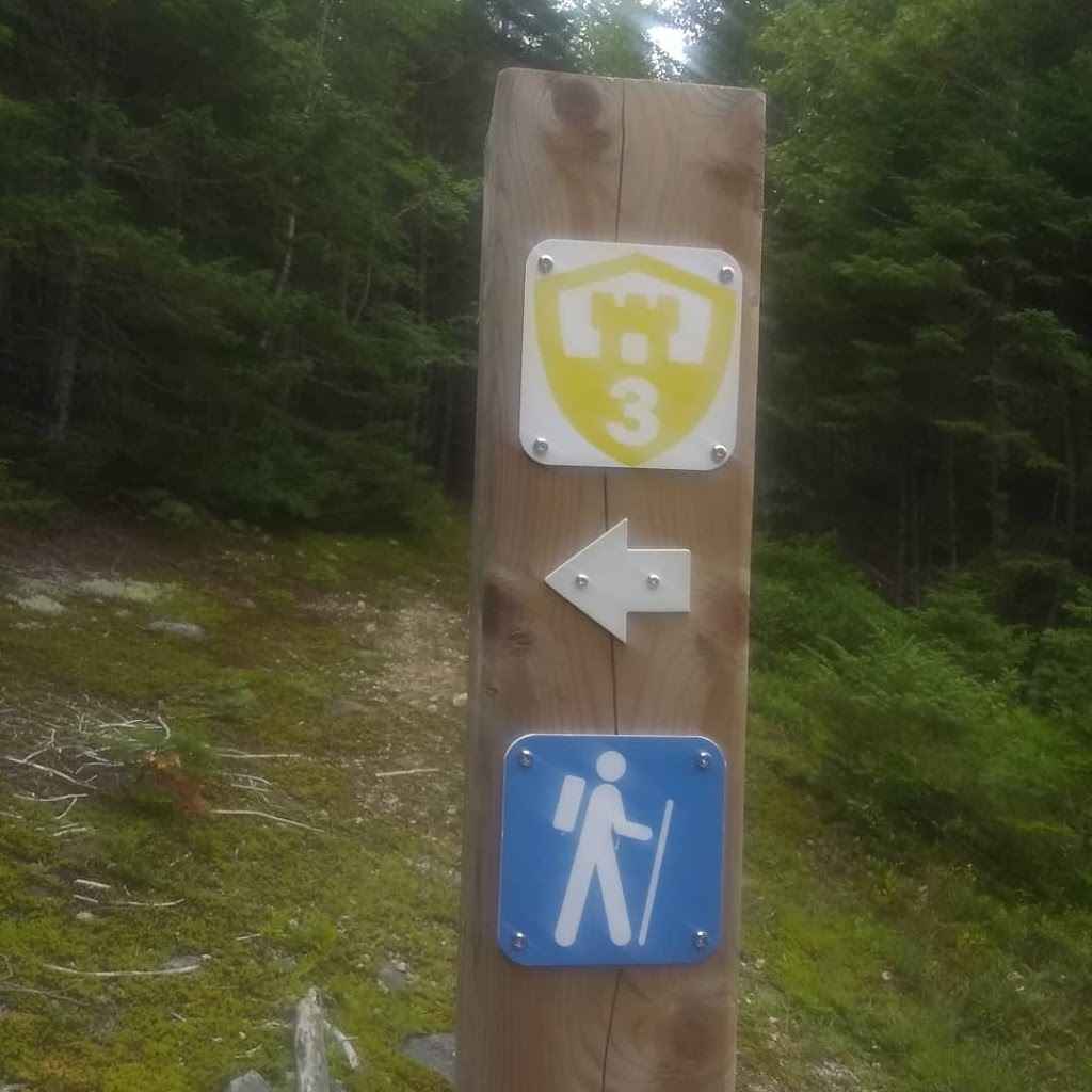 Castle Rock Trailhead | Chester, NS B0J 1J0, Canada | Phone: (902) 275-3490