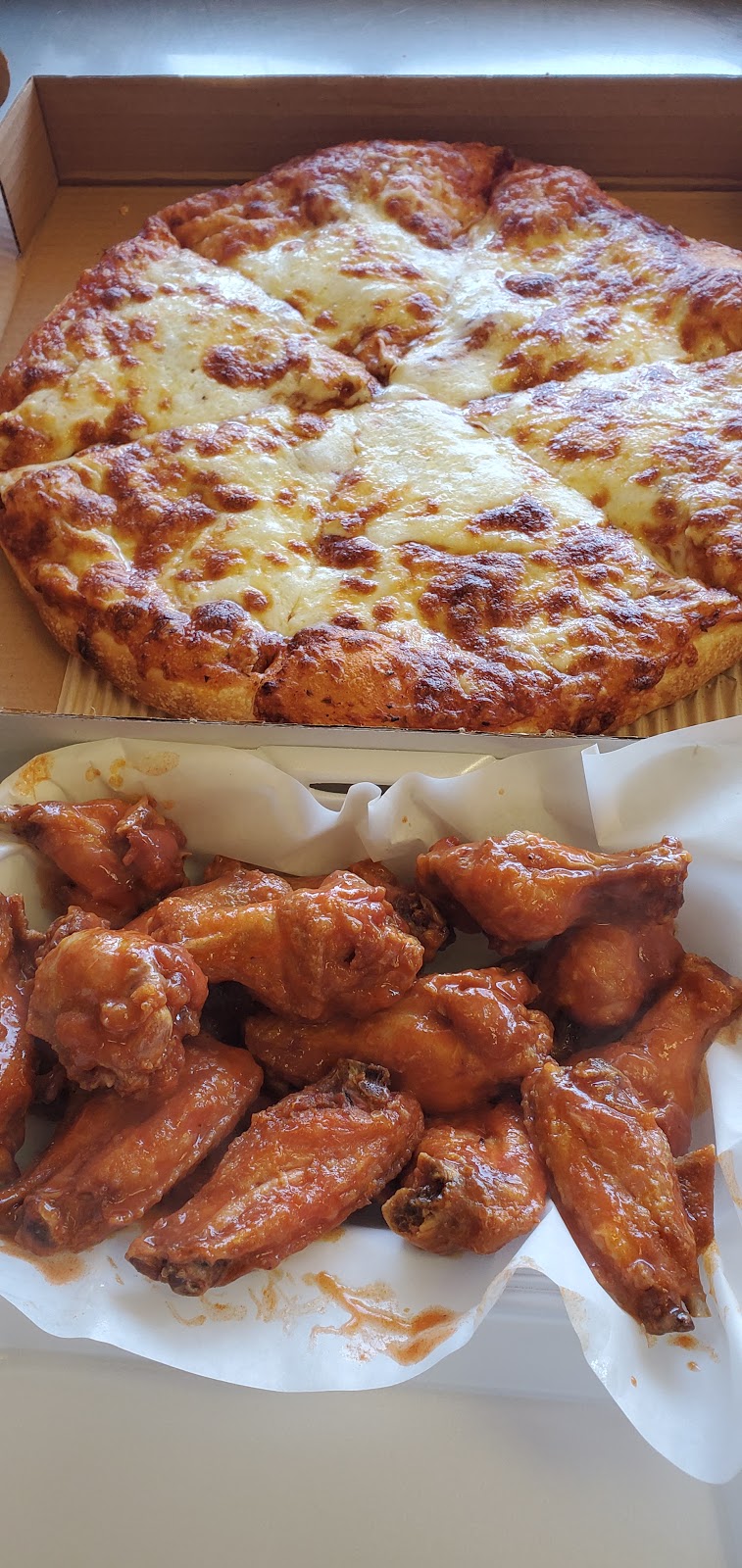 Merivale Pizza | 1610 Merivale Rd, Nepean, ON K2G 3K3, Canada | Phone: (613) 225-3297