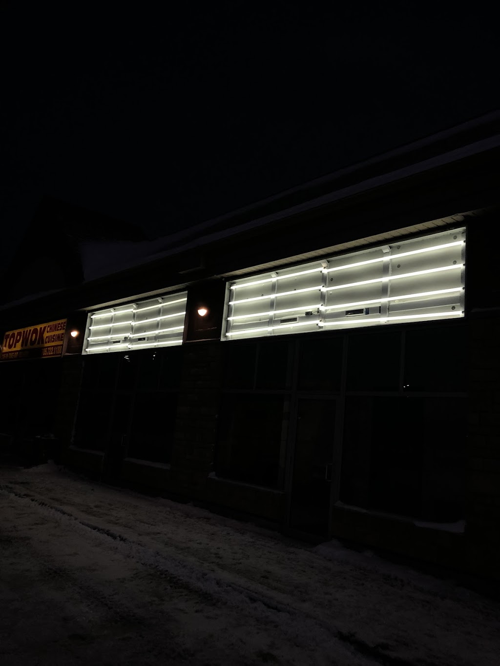 Superior Lighting Services | 65 Darren Dr, Angus, ON L0M 1B3, Canada | Phone: (705) 717-9444