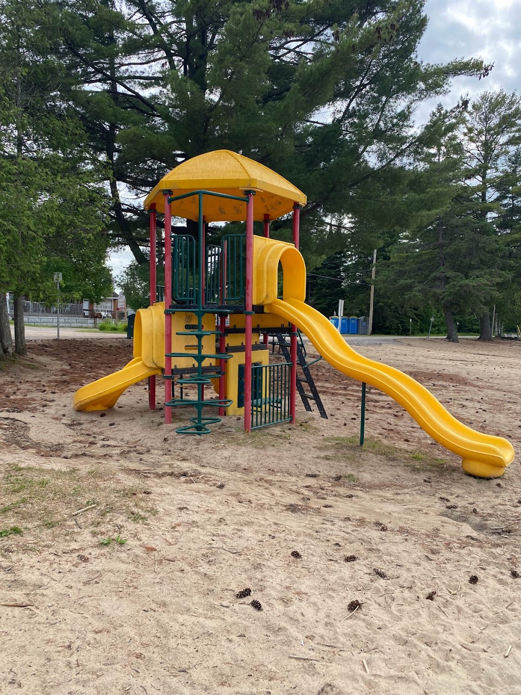 Lake Bernard Park | 803 S Lake Bernard Rd, Sundridge, ON P0A 1Z0, Canada | Phone: (705) 384-5455