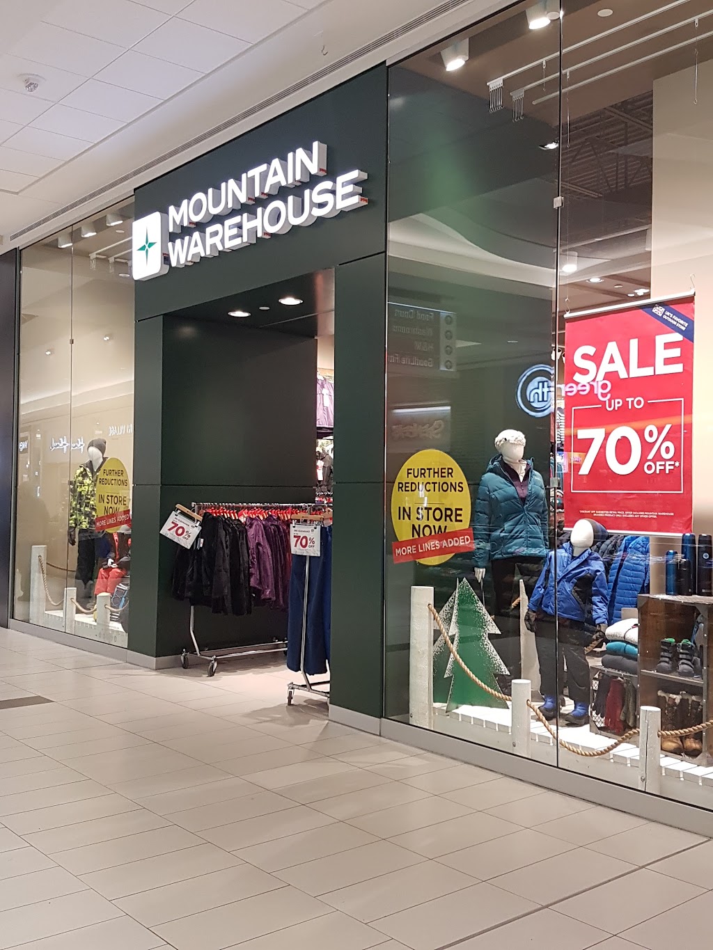 Mountain Warehouse | Shopping Centre, 419 King St W Unit 4070, Oshawa, ON L1J 2K5, Canada | Phone: (365) 442-0374