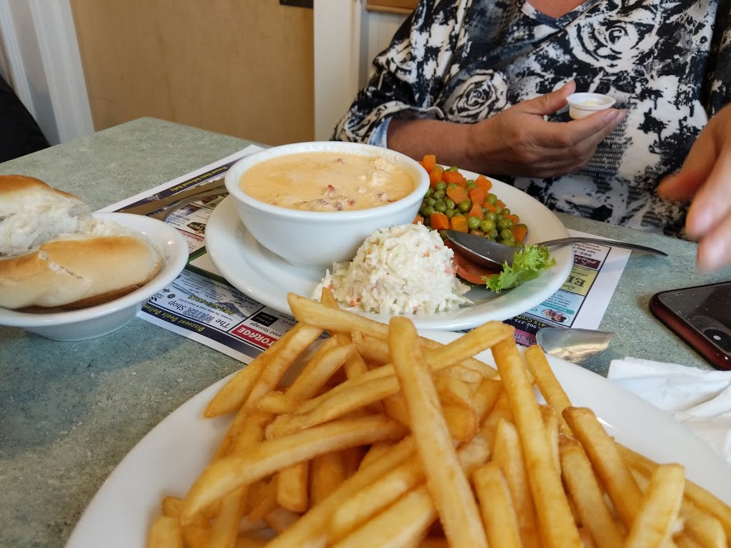 The Blarney Stone Restaurant | 16339 NS-103, Hebbs Cross, NS B4V 0Y8, Canada | Phone: (902) 543-6229