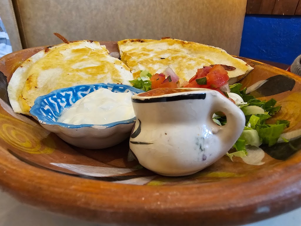 Su Casa Authentic Mexican Kitchen | 5388 BC-93, Fairmont Hot Springs, BC V0B 1L2, Canada | Phone: (778) 525-0022