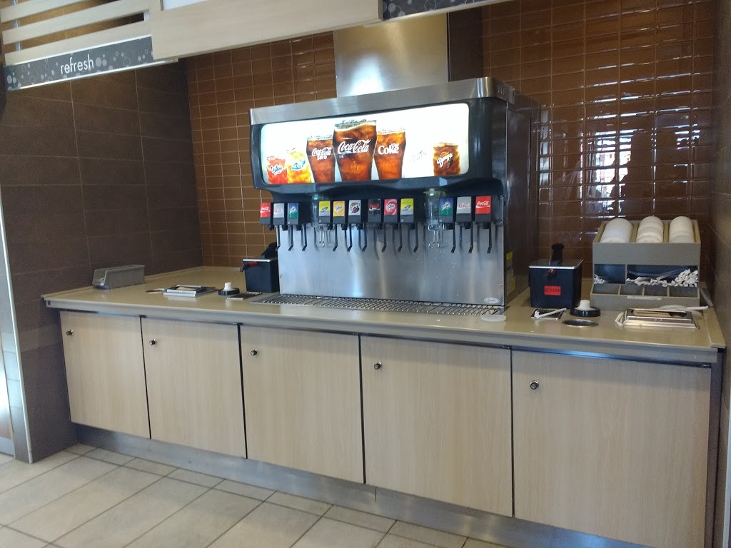 McDonalds | 15 Reenders Dr, Winnipeg, MB R2C 5K5, Canada | Phone: (204) 949-3221