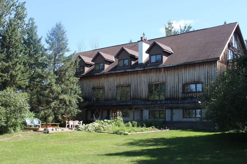 La Grange Country Inn | 37 Chemin Rockhurst, Wakefield, QC J0X 3G0, Canada | Phone: (819) 459-3939