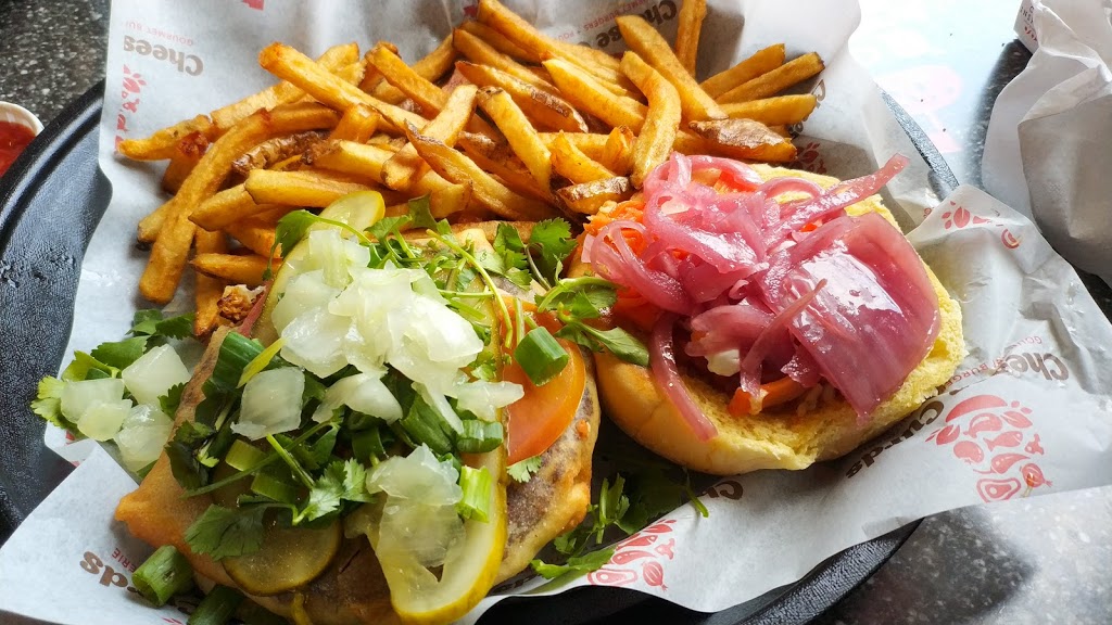 Cheese Curds Gourmet Burgers + Poutinerie | 507 Larry Uteck Blvd, Bedford, NS B4A 0E1, Canada | Phone: (902) 835-7404