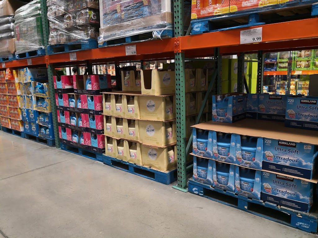 Costco Food Court | 3600 Av. des Grandes Tourelles, Boisbriand, QC J7H 1M9, Canada | Phone: (450) 420-4500