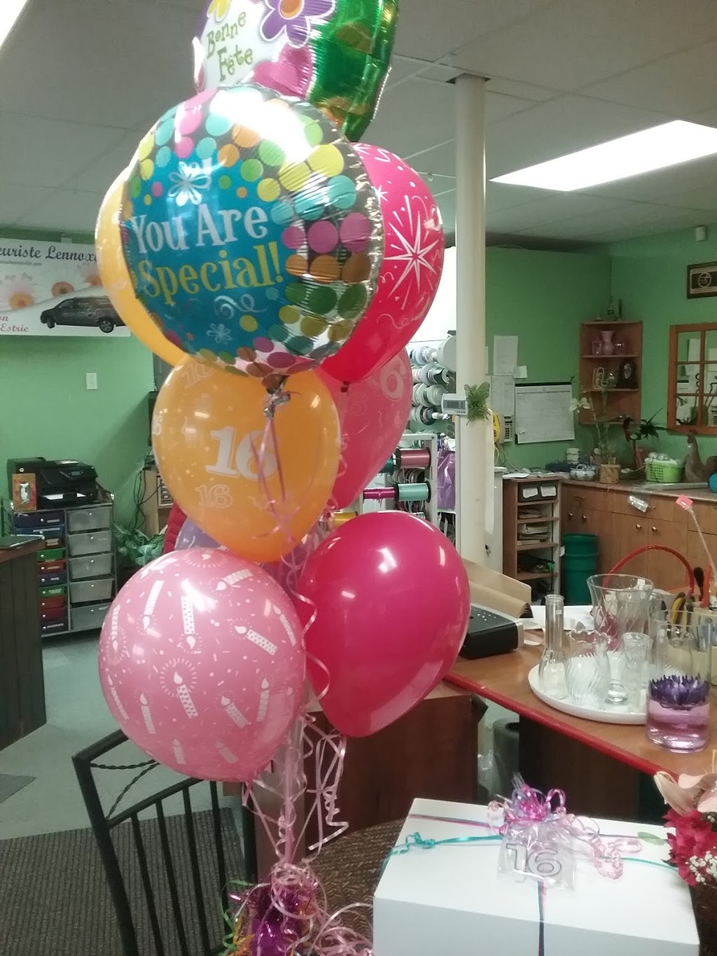 Fleuriste Lennoxville | Sherbrooke, QC J1H 6J8, Canada | Phone: (819) 346-4841