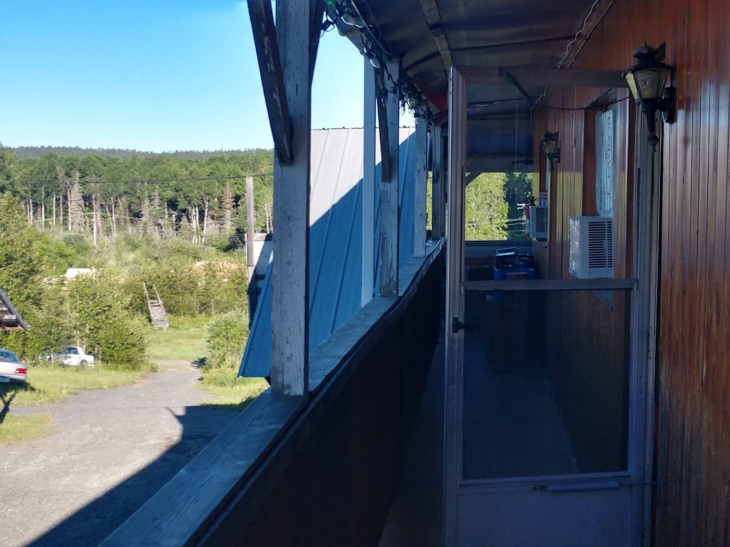 Northland Motel | 77 Trans-Canada Hwy, Latchford, ON P0J 1N0, Canada | Phone: (705) 676-2096