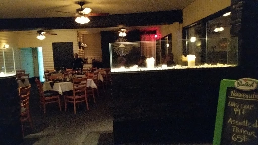 Au Coin du Feu | 514 QC-132, Sainte-Barbe, QC J0S 1P0, Canada | Phone: (450) 373-3335
