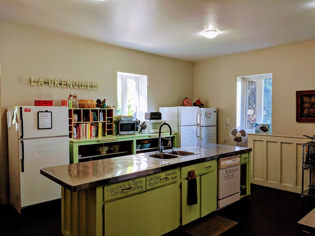 Maison Zacharie | 980 Rue Hébert, Desbiens, QC G0W 1N0, Canada | Phone: (581) 817-1299
