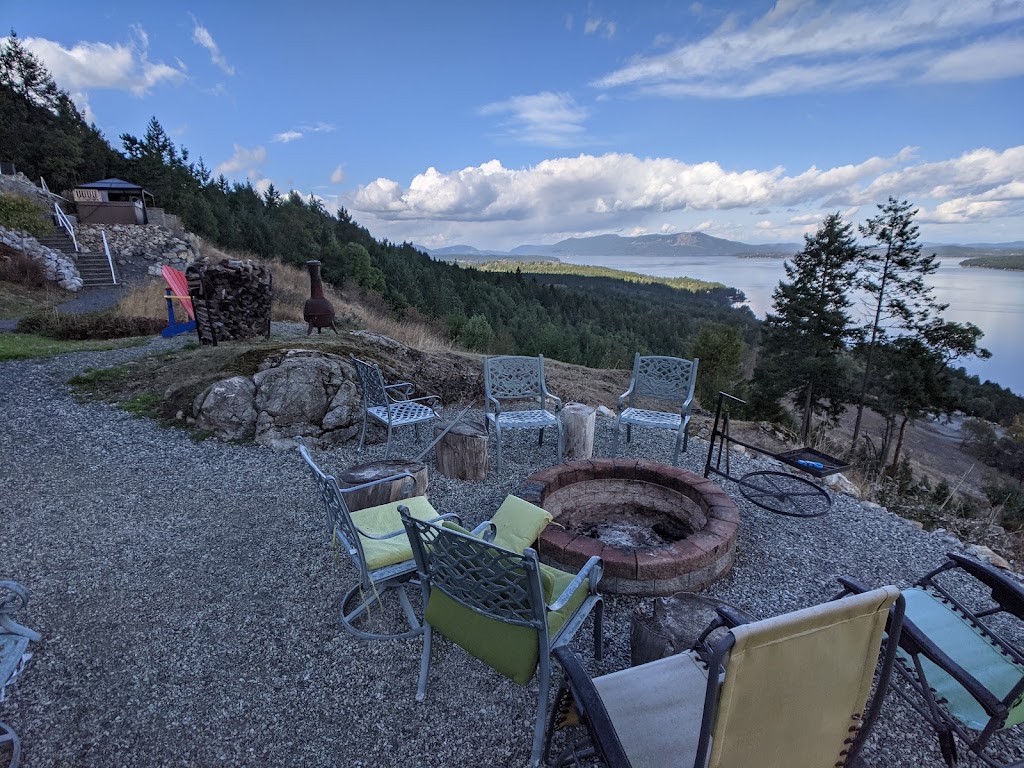 Ocean Vista B&B | 1239 Malahat Dr, Mill Bay, BC V0R 2P4, Canada | Phone: (250) 732-0519