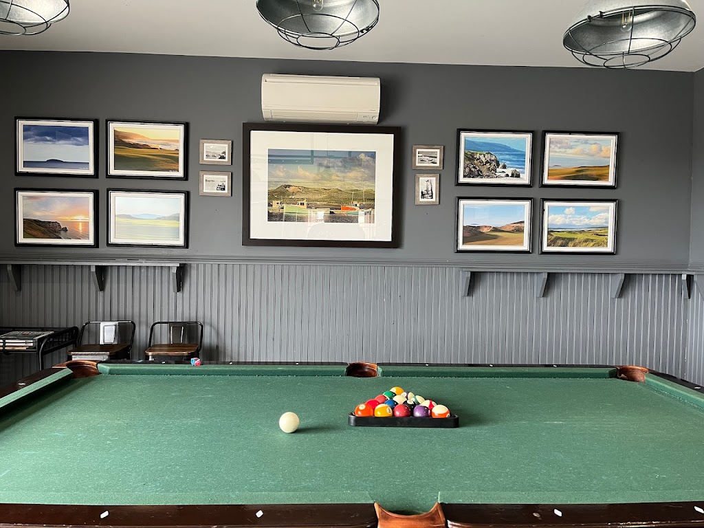 Whits Public House | 18 Cabot Ln, Inverness, NS B0E 1N0, Canada | Phone: (902) 258-3933