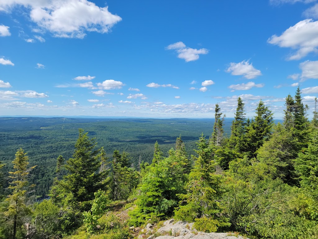 Appalachian Park | 105 Rue Principale, Sainte-Lucie-de-Beauregard, QC G0R 3L0, Canada | Phone: (877) 827-3423