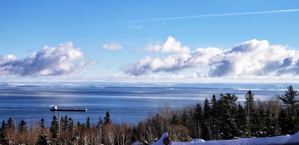 Au Havre de lAnse | 1720 Chemin de lAnse-au-Sac, Saint-Irénée, QC G0T 1V0, Canada | Phone: (418) 561-4262
