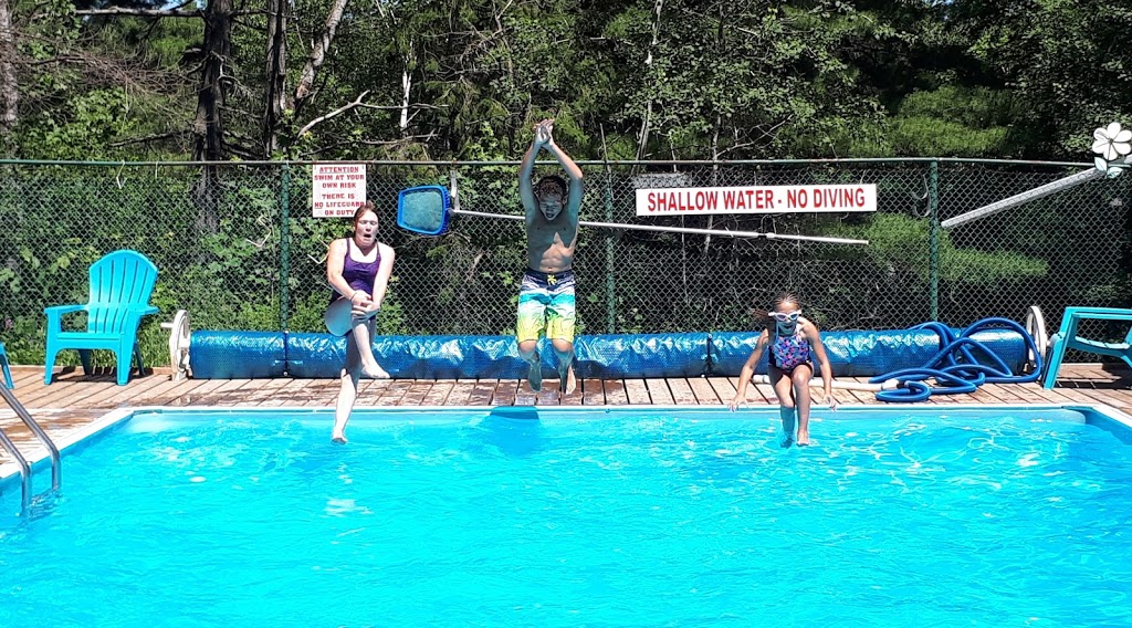 Fish Tale Cabins & Campground | 2597 Wolseley Bay Rd, Noëlville, ON P0M 2N0, Canada | Phone: (705) 898-3222