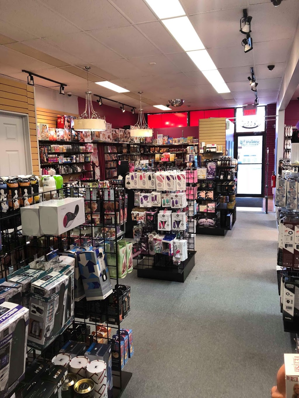 Boutique Érotique Sensations Plus - Aylmer | 4 Rue Belmont, Gatineau, QC J9H 6J5, Canada | Phone: (819) 682-2262
