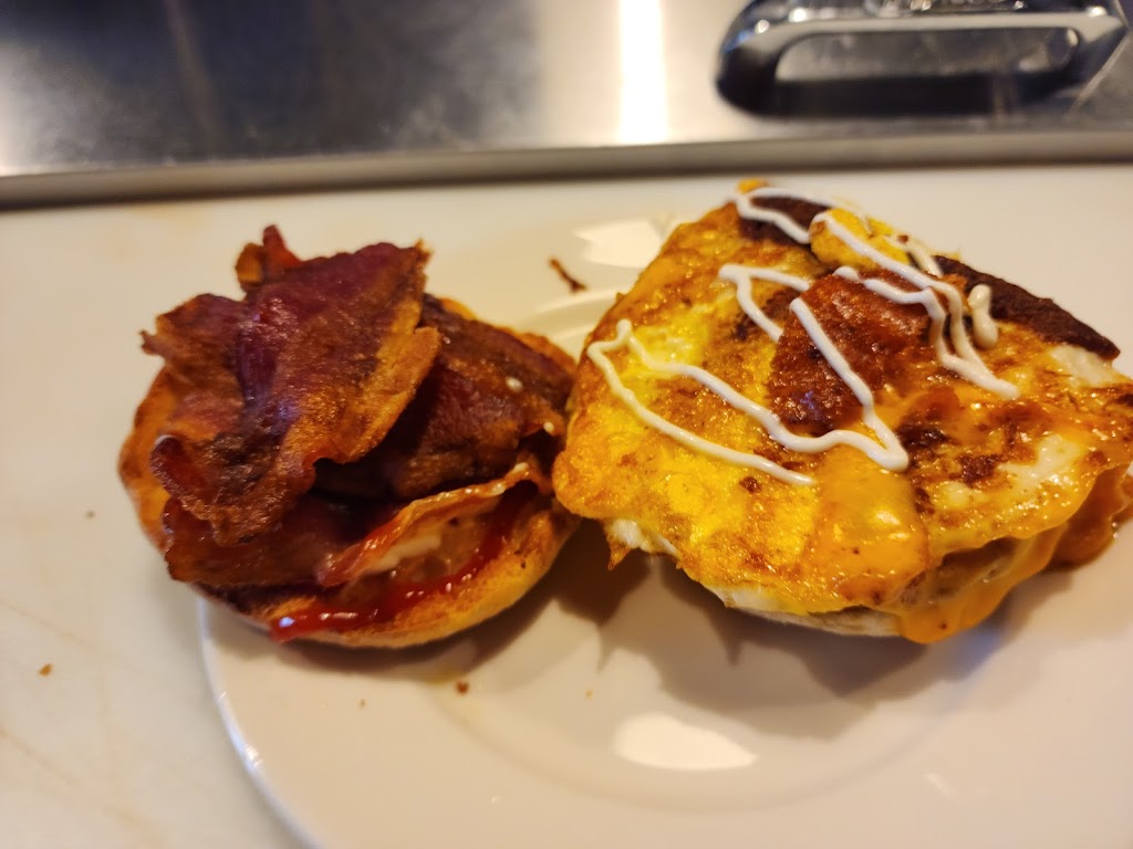 Engine House Café | 183 Queen St, Killaloe, ON K0J 2A0, Canada | Phone: (613) 757-2237