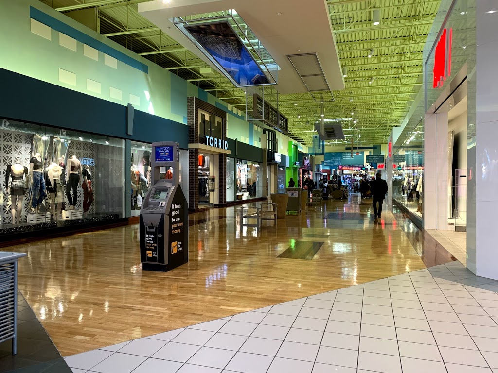 Vaughan Mills | 1 Bass Pro Mills Dr, Vaughan, ON L4K 5W4, Canada | Phone: (905) 879-2110