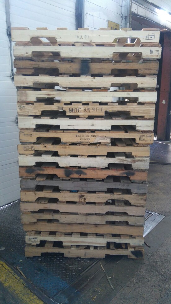 Durham Pallet Services | 202 S Blair St #9, Whitby, ON L1N 8X9, Canada | Phone: (905) 668-6062